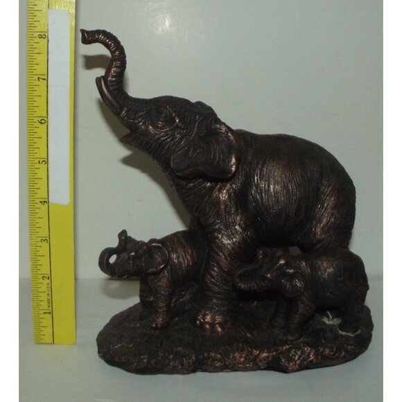 Elephant Family Bronze-Colored Chalkware Figurine 8" Rustic Decor Accent Piece - Picture 4 of 11